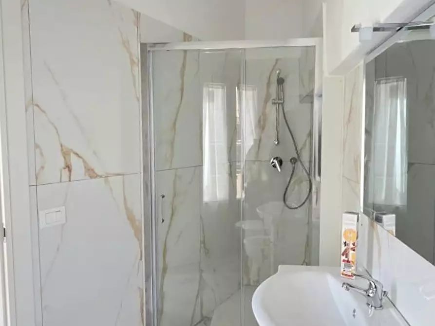 Immagine 9 di Appartamento in vendita  a Fucecchio