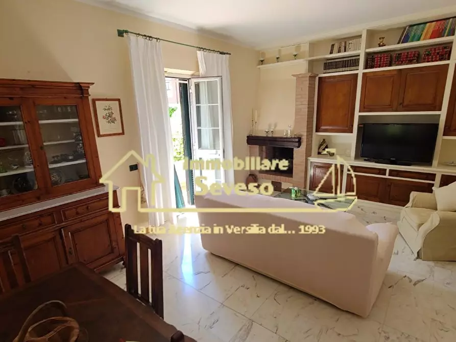 Immagine 8 di Casa bifamiliare in affitto  a Forte Dei Marmi
