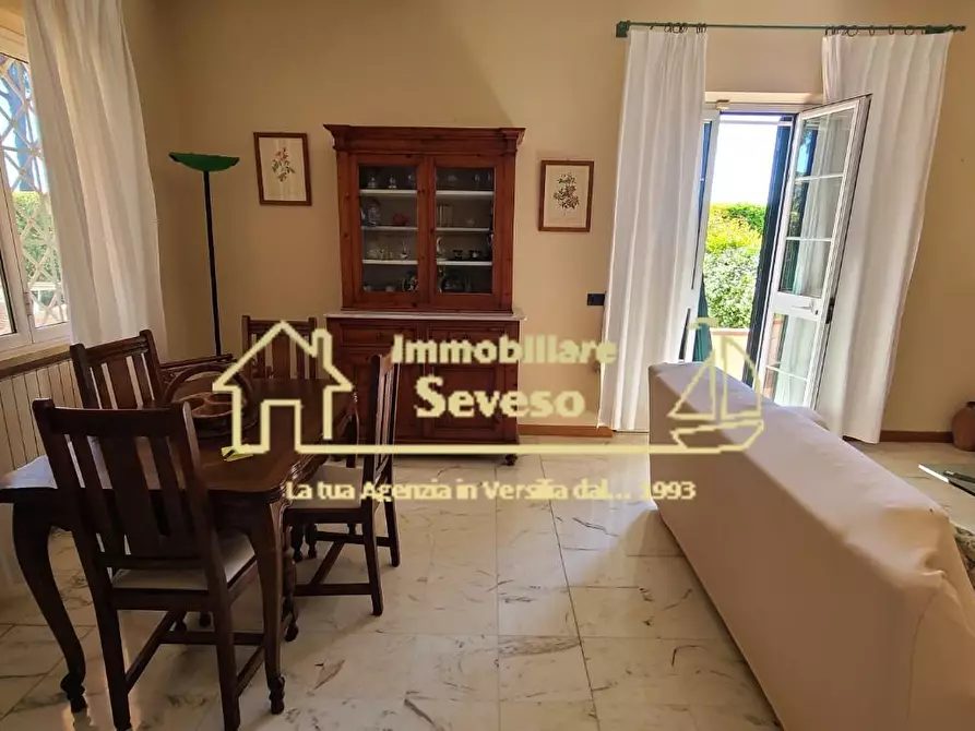 Immagine 6 di Casa bifamiliare in affitto  a Forte Dei Marmi