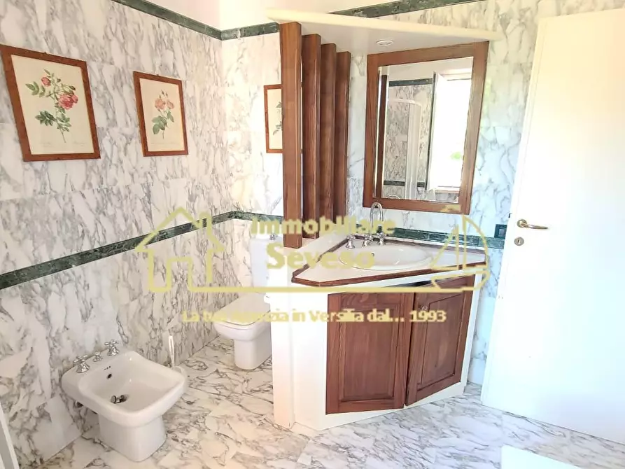 Immagine 21 di Casa bifamiliare in affitto  a Forte Dei Marmi