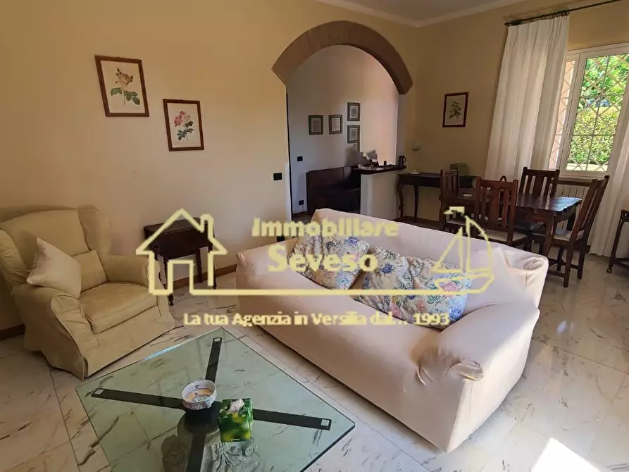 Immagine 7 di Casa bifamiliare in affitto  a Forte Dei Marmi