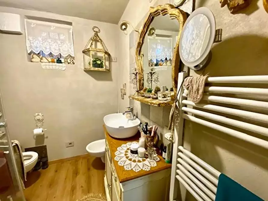 Immagine 47 di Appartamento in vendita  a Buggiano