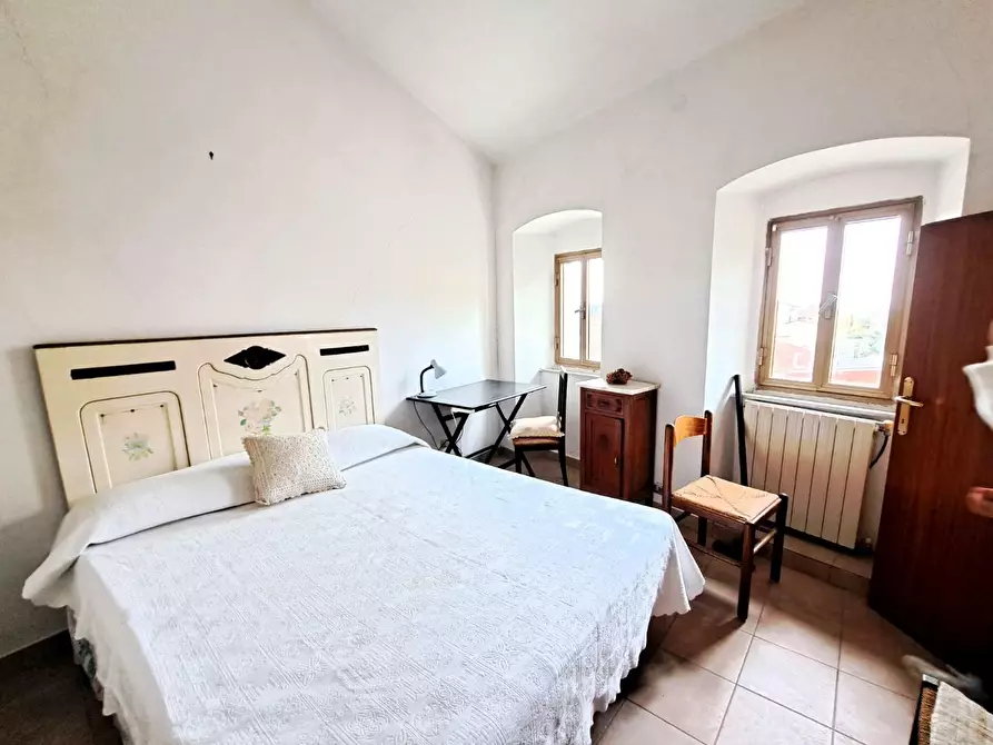Immagine 9 di Terratetto in vendita  a Carrara