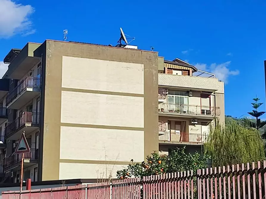 Immagine 16 di Appartamento in vendita  a Gaggi
