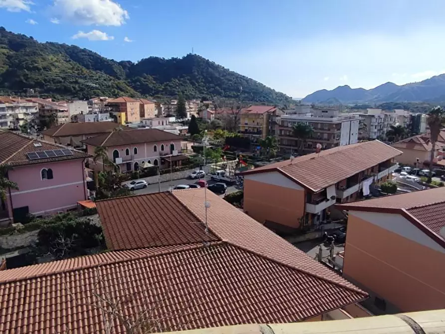 Immagine 5 di Appartamento in vendita  a Gaggi