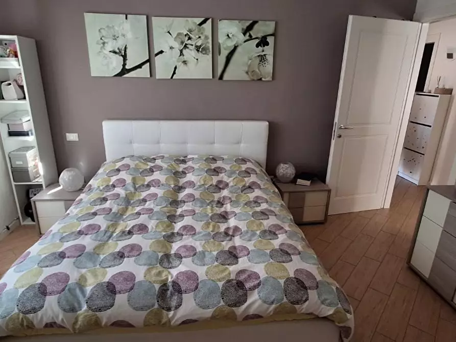 Immagine 12 di Appartamento in vendita  a Livorno