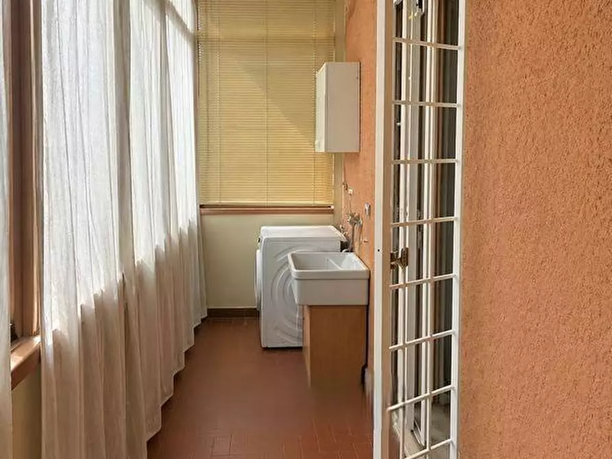 Immagine 13 di Appartamento in vendita  a Pisa