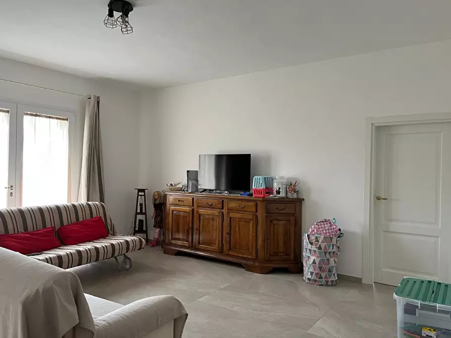 Immagine 3 di Appartamento in vendita  a San Giuliano Terme