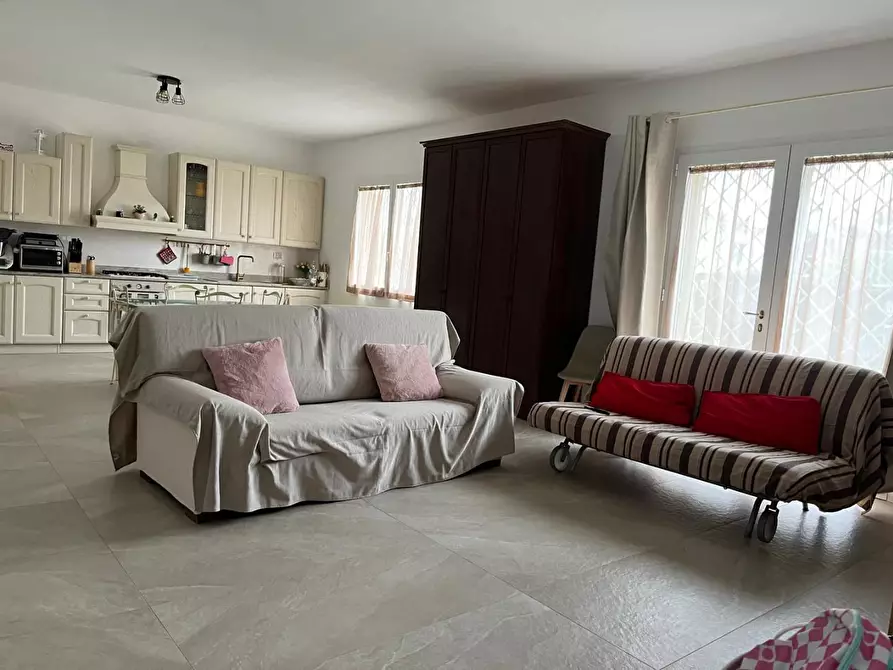 Immagine 2 di Appartamento in vendita  a San Giuliano Terme