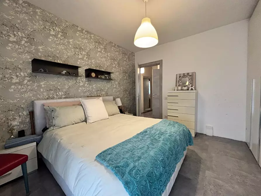 Immagine 10 di Appartamento in vendita  a Pontedera