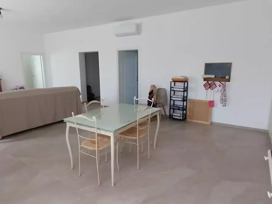 Immagine 4 di Casa bifamiliare in vendita  a San Giuliano Terme