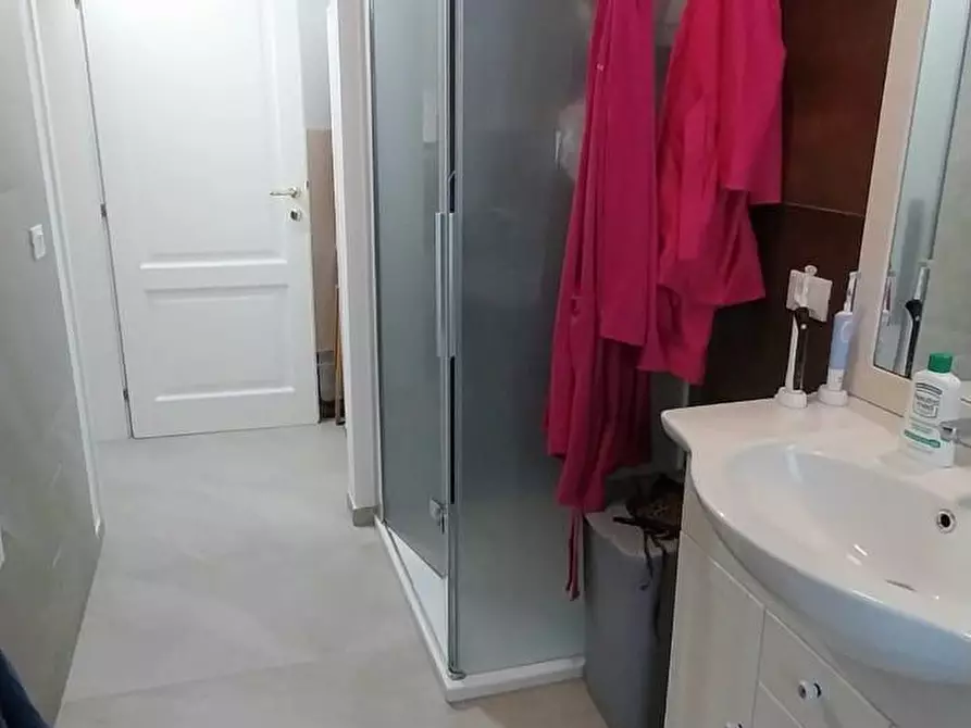 Immagine 12 di Casa bifamiliare in vendita  a San Giuliano Terme