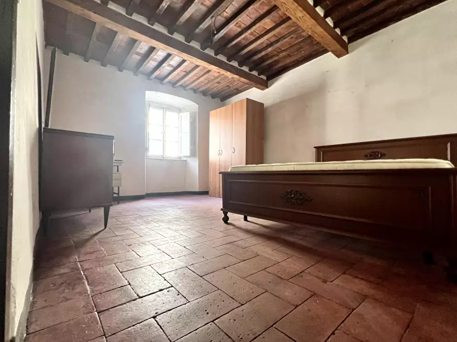 Immagine 24 di Terratetto in vendita  a Borgo A Mozzano