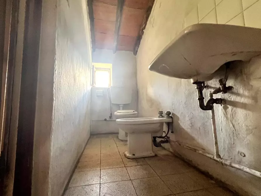 Immagine 36 di Terratetto in vendita  a Borgo A Mozzano