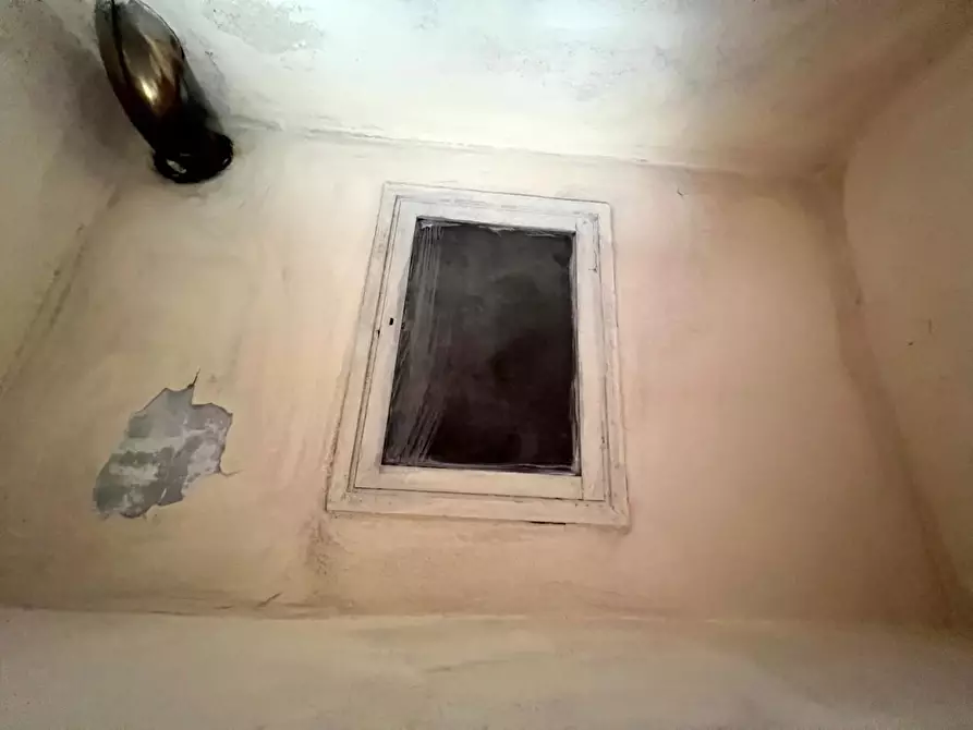 Immagine 38 di Terratetto in vendita  a Borgo A Mozzano