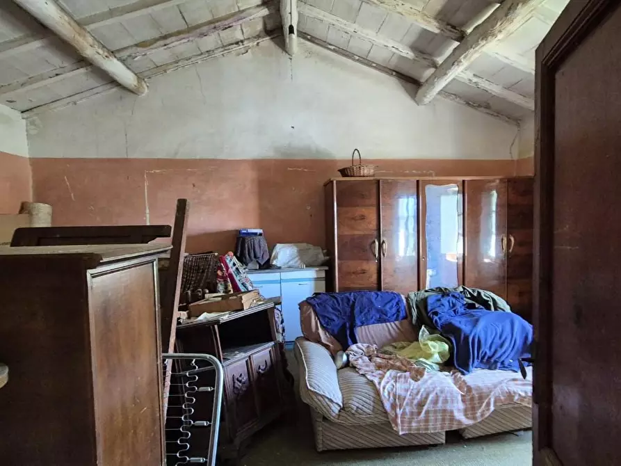Immagine 25 di Rustico / casale in vendita  a Camaiore