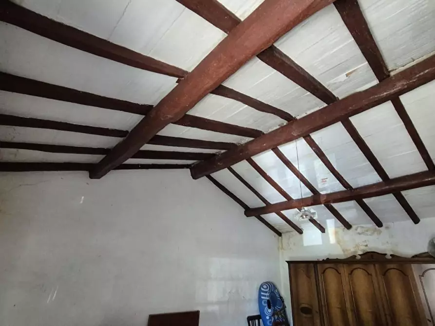 Immagine 28 di Rustico / casale in vendita  a Camaiore