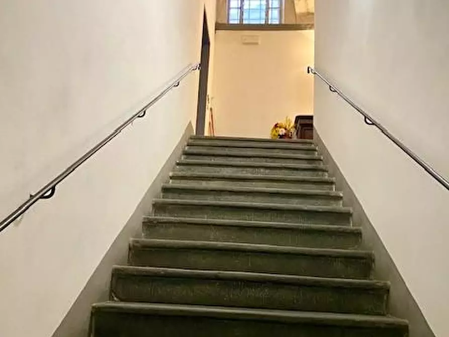 Immagine 40 di Appartamento in vendita  a Massa E Cozzile