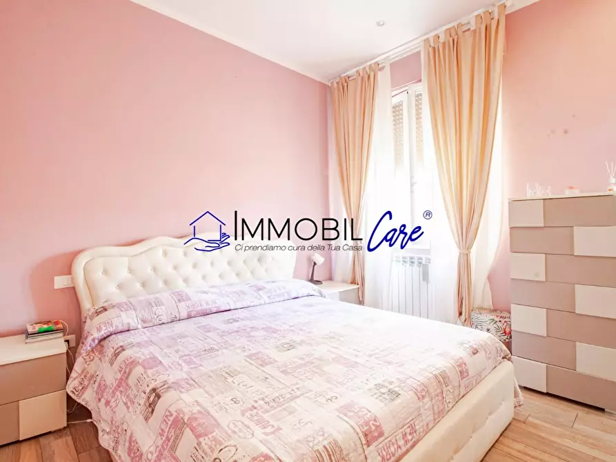 Immagine 19 di Appartamento in vendita  a Livorno