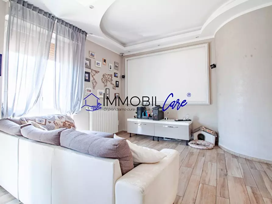 Immagine 6 di Appartamento in vendita  a Livorno