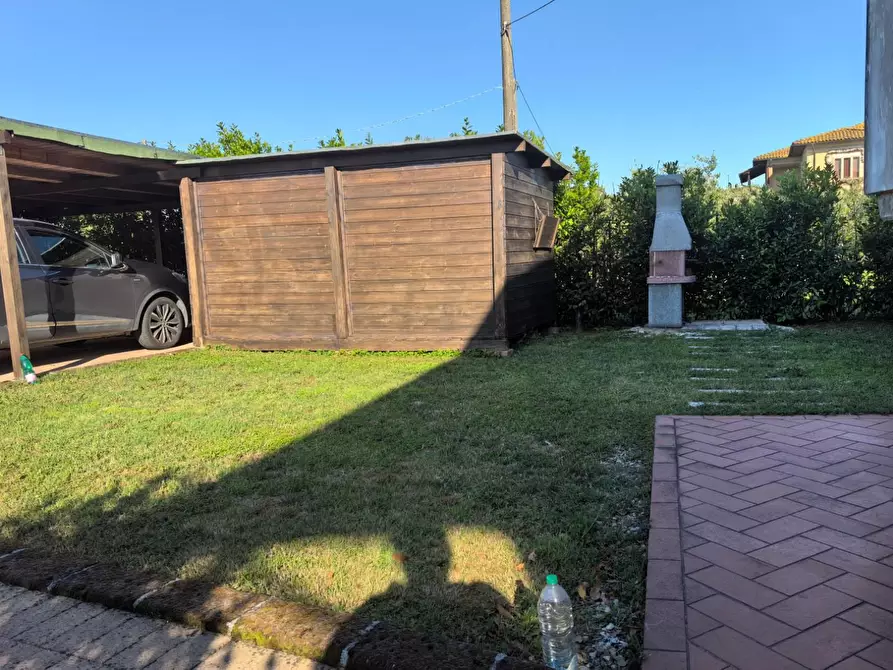 Immagine 55 di Casa bifamiliare in vendita  a Santa Maria A Monte