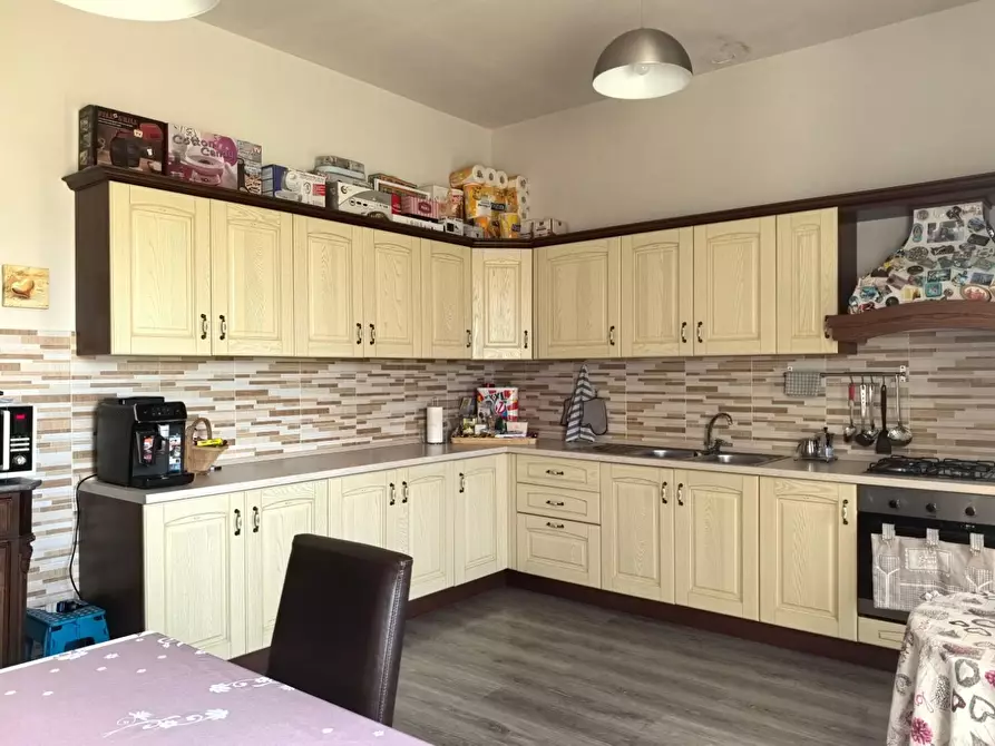 Immagine 11 di Casa bifamiliare in vendita  a Santa Maria A Monte