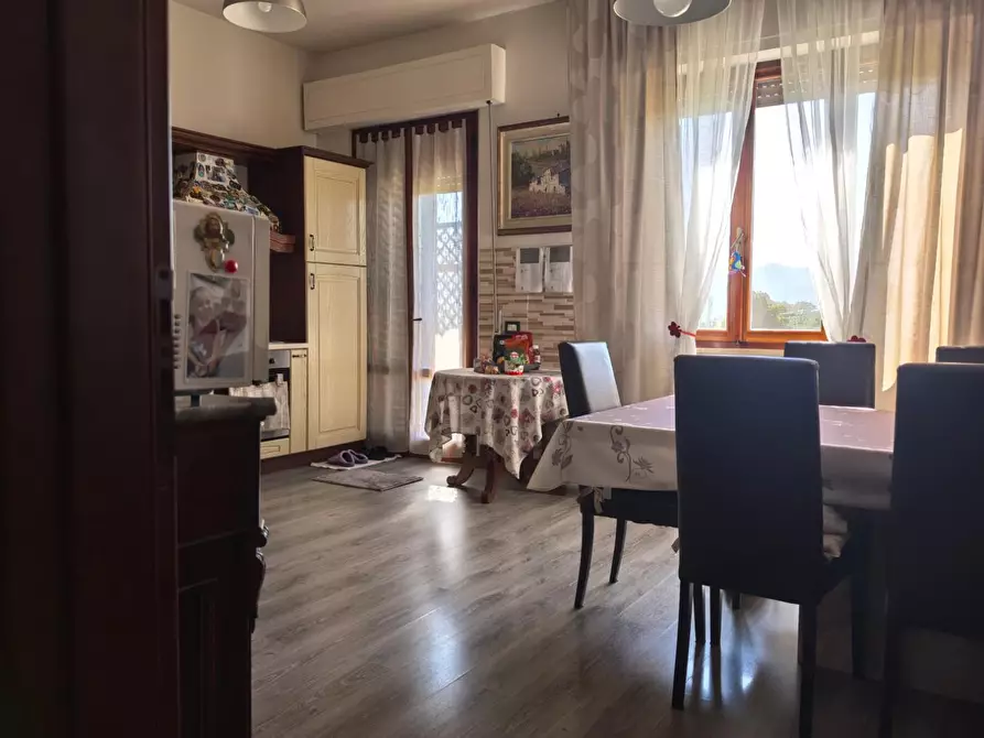 Immagine 8 di Casa bifamiliare in vendita  a Santa Maria A Monte