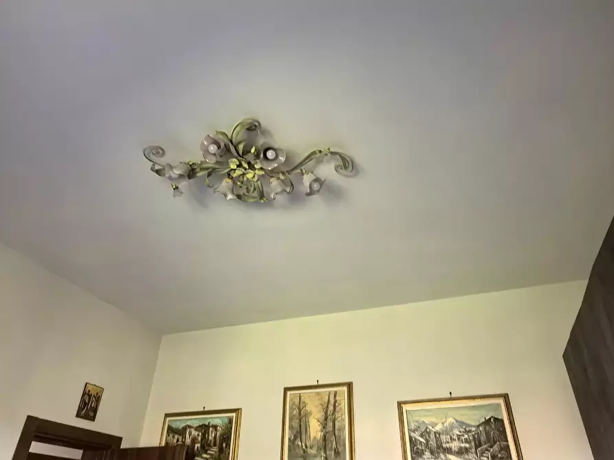 Immagine 34 di Casa bifamiliare in vendita  a Santa Maria A Monte