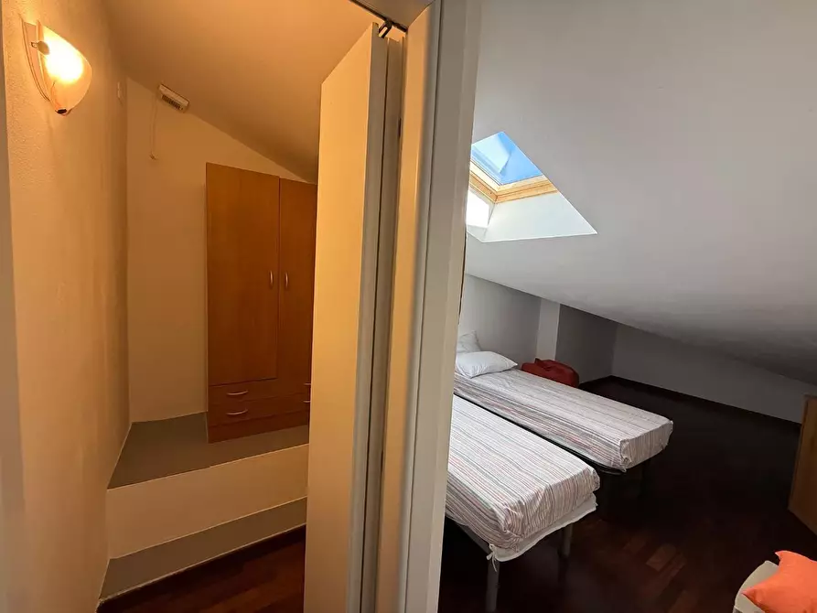 Immagine 11 di Casa semindipendente in affitto  a Fosdinovo