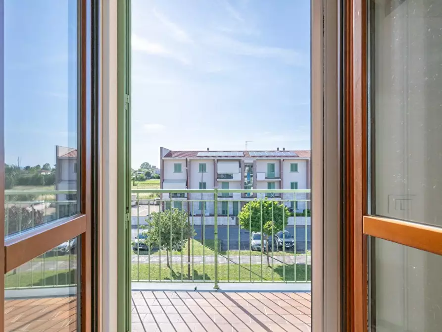Immagine 10 di Appartamento in vendita  a Cascina