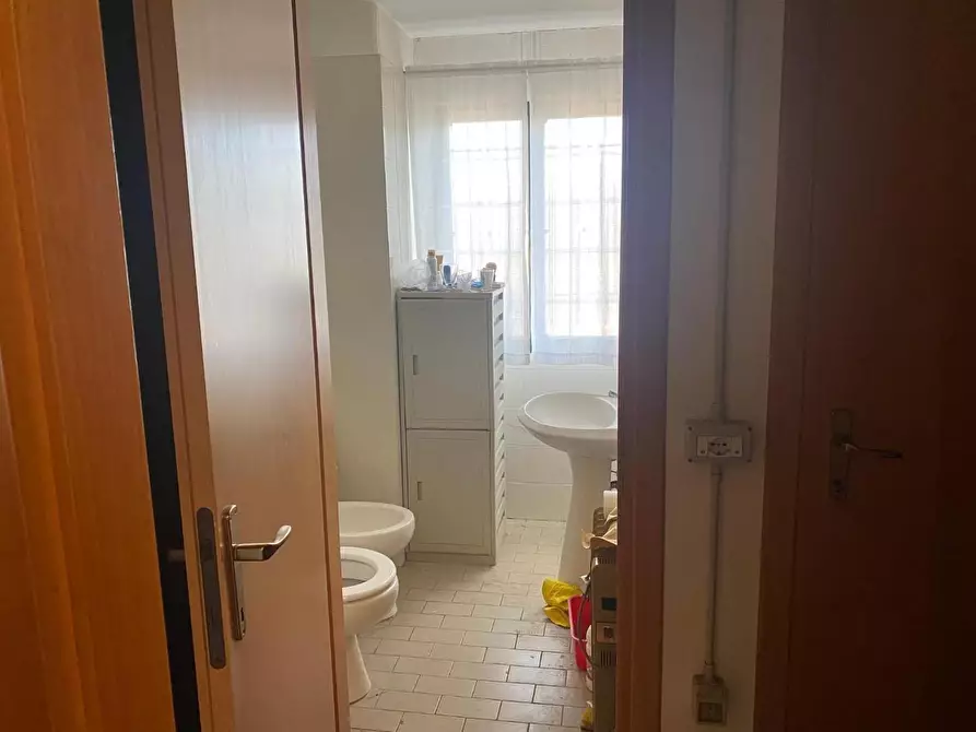 Immagine 4 di Attività artigianale in vendita  a Calcinaia