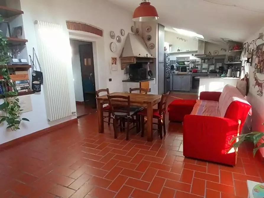 Immagine 7 di Rustico / casale in vendita  a Calci