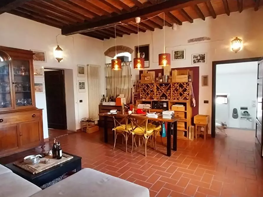 Immagine 12 di Rustico / casale in vendita  a Calci