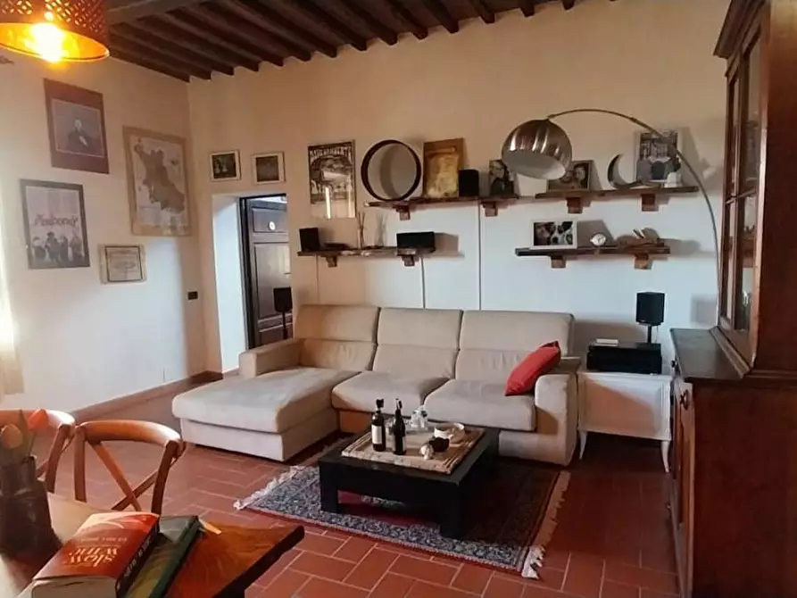 Immagine 10 di Rustico / casale in vendita  a Calci