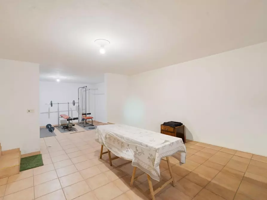Immagine 51 di Casa indipendente in vendita  a Massa