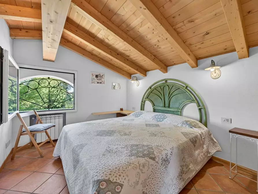 Immagine 41 di Casa indipendente in vendita  a Massa