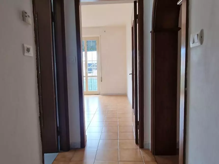 Immagine 24 di Appartamento in vendita  a Carrara