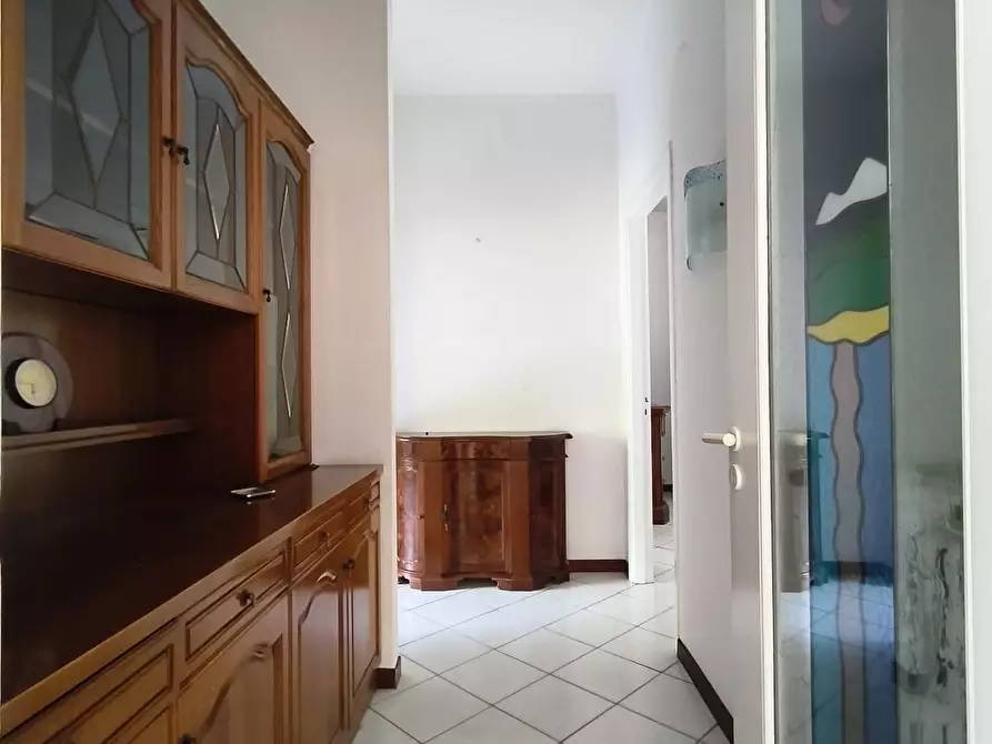 Immagine 8 di Appartamento in vendita  a Carrara