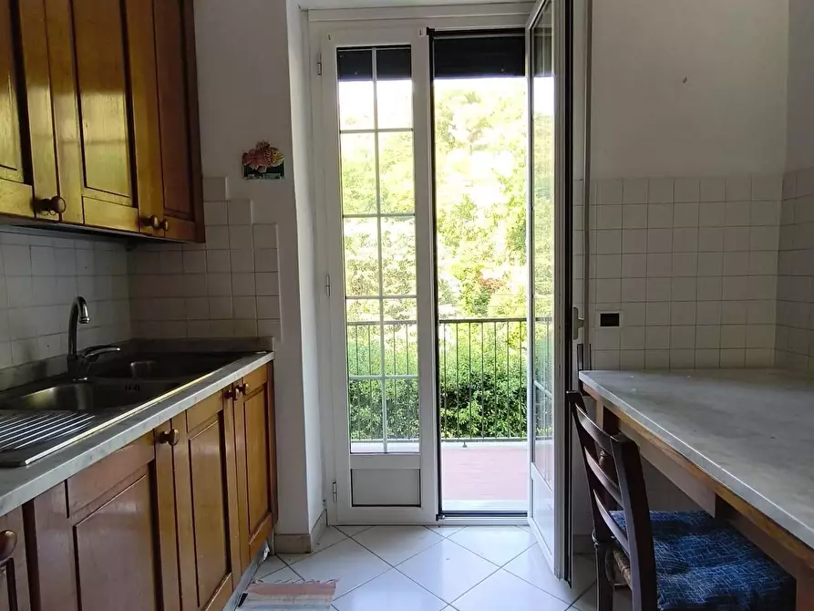 Immagine 6 di Appartamento in vendita  a Carrara