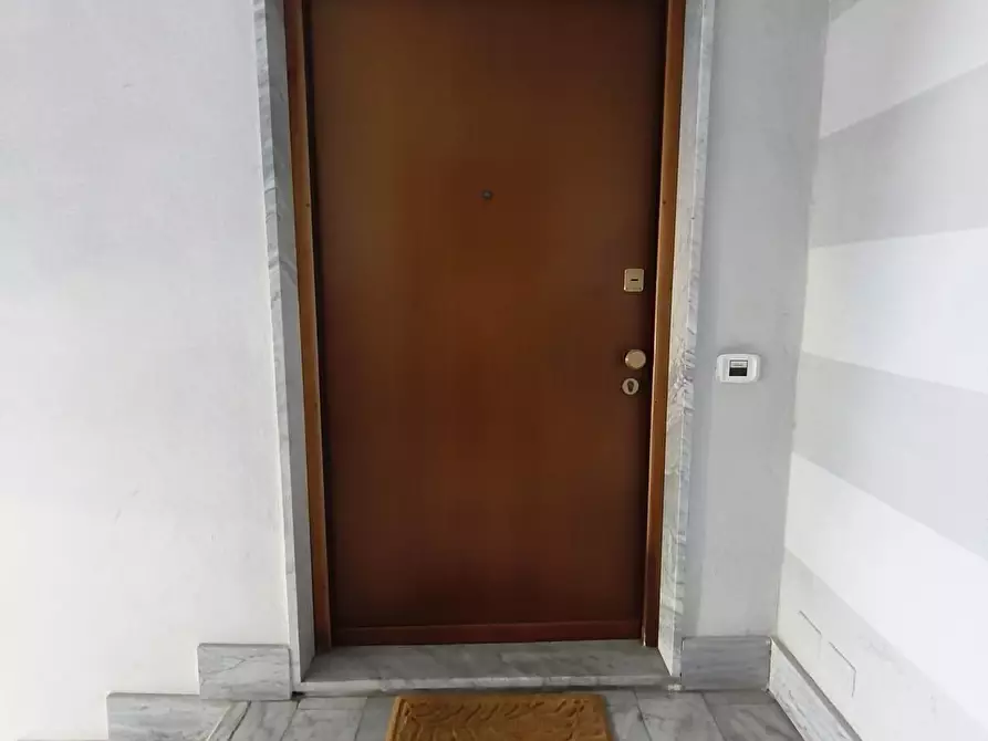 Immagine 16 di Appartamento in vendita  a Carrara