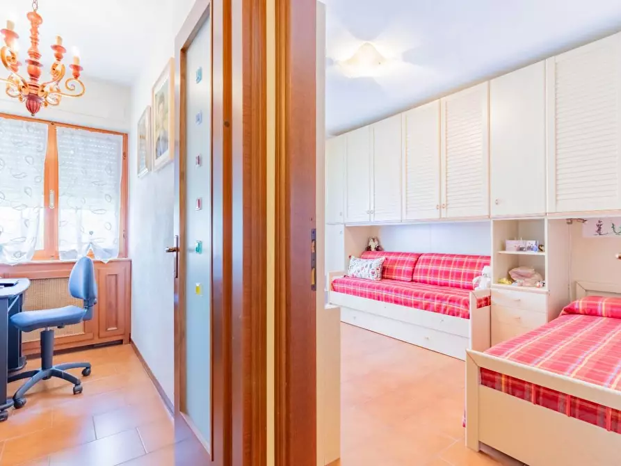 Immagine 14 di Appartamento in vendita  a Calcinaia