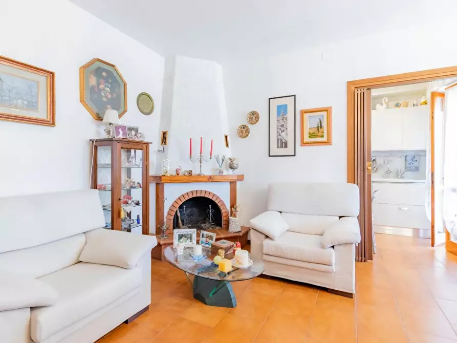 Immagine 4 di Appartamento in vendita  a Calcinaia