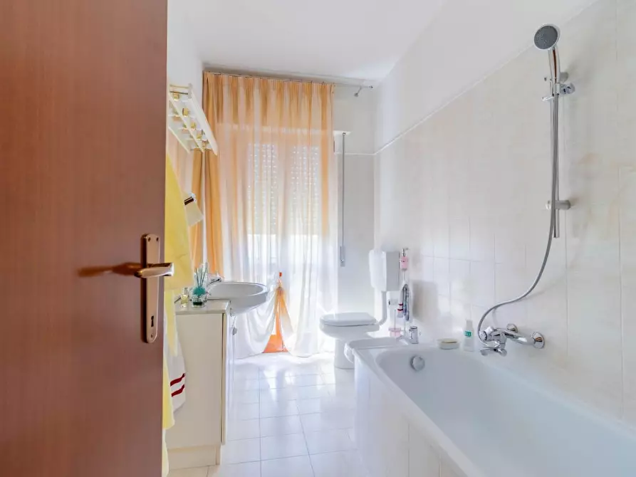 Immagine 15 di Appartamento in vendita  a Calcinaia