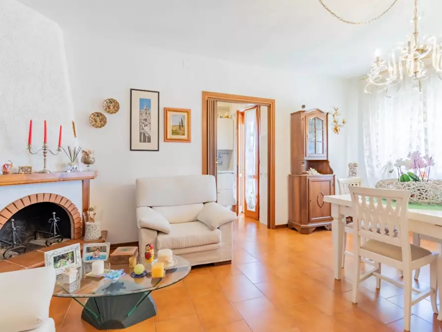 Immagine 3 di Appartamento in vendita  a Calcinaia