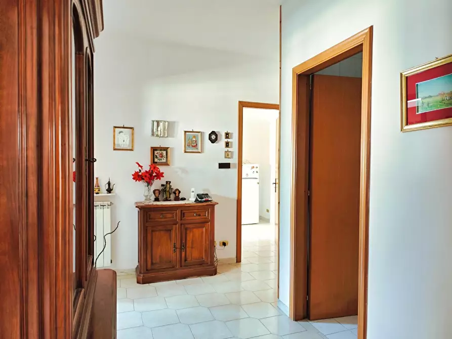 Immagine 10 di Casa indipendente in vendita  a Lecce
