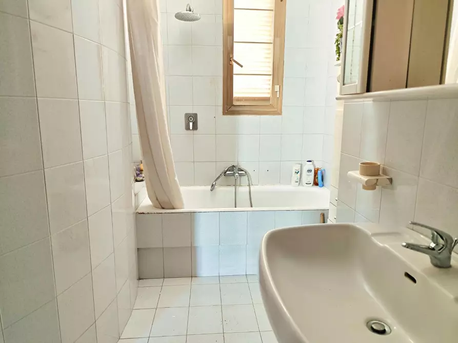 Immagine 8 di Casa indipendente in vendita  a Lecce