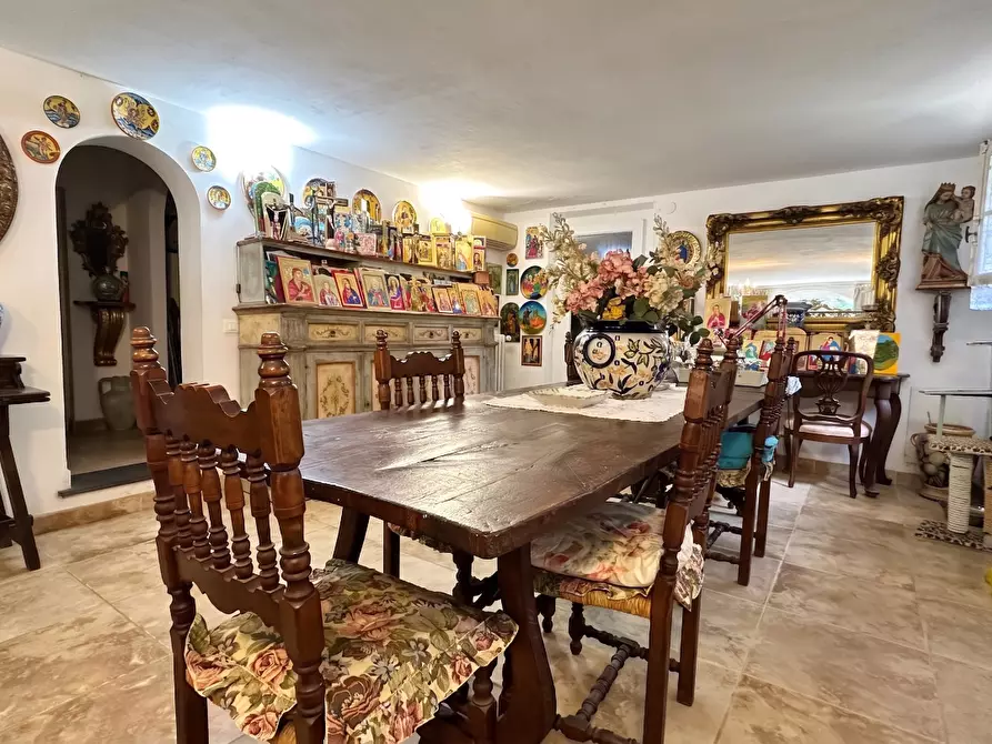 Immagine 11 di Villa in vendita  a Casciana Terme Lari