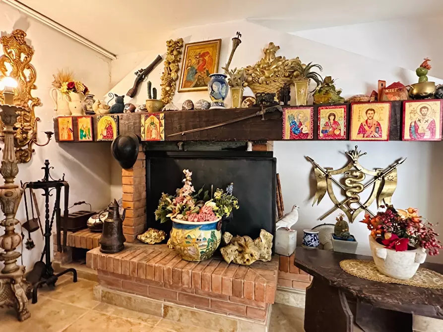Immagine 18 di Villa in vendita  a Casciana Terme Lari