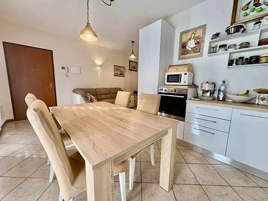 Immagine 6 di Appartamento in vendita  a Castelfiorentino