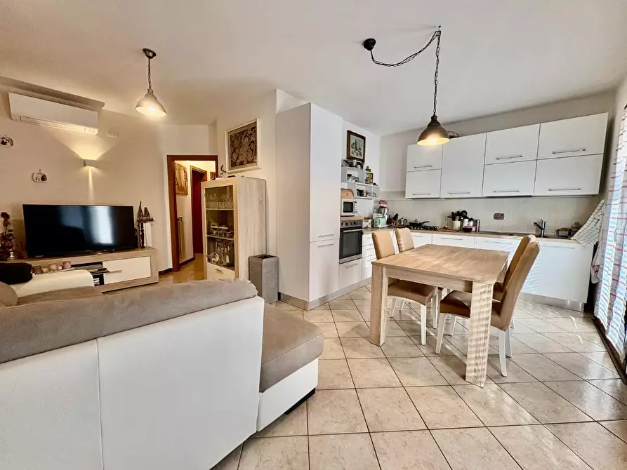Immagine 1 di Appartamento in vendita  a Castelfiorentino